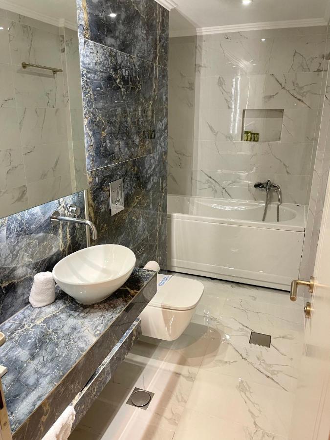 Aesthesis Arxontiko Luxury Rooms 米里纳 外观 照片